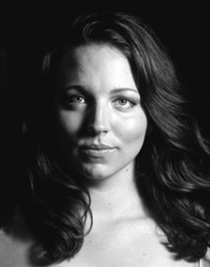 Peabody Southwell – Mezzo-Soprano